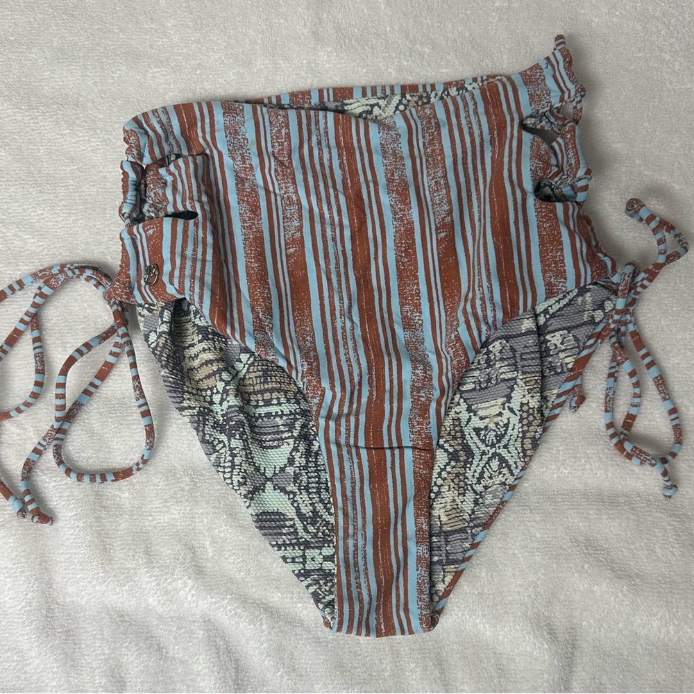 Striped High-Waisted Reversible Bikini Bottom